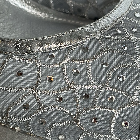 NWT Adrianna Papell Womens Foxy Silver Sterling Open Toe Pump Shoe Size 11M - Picture 6 of 9